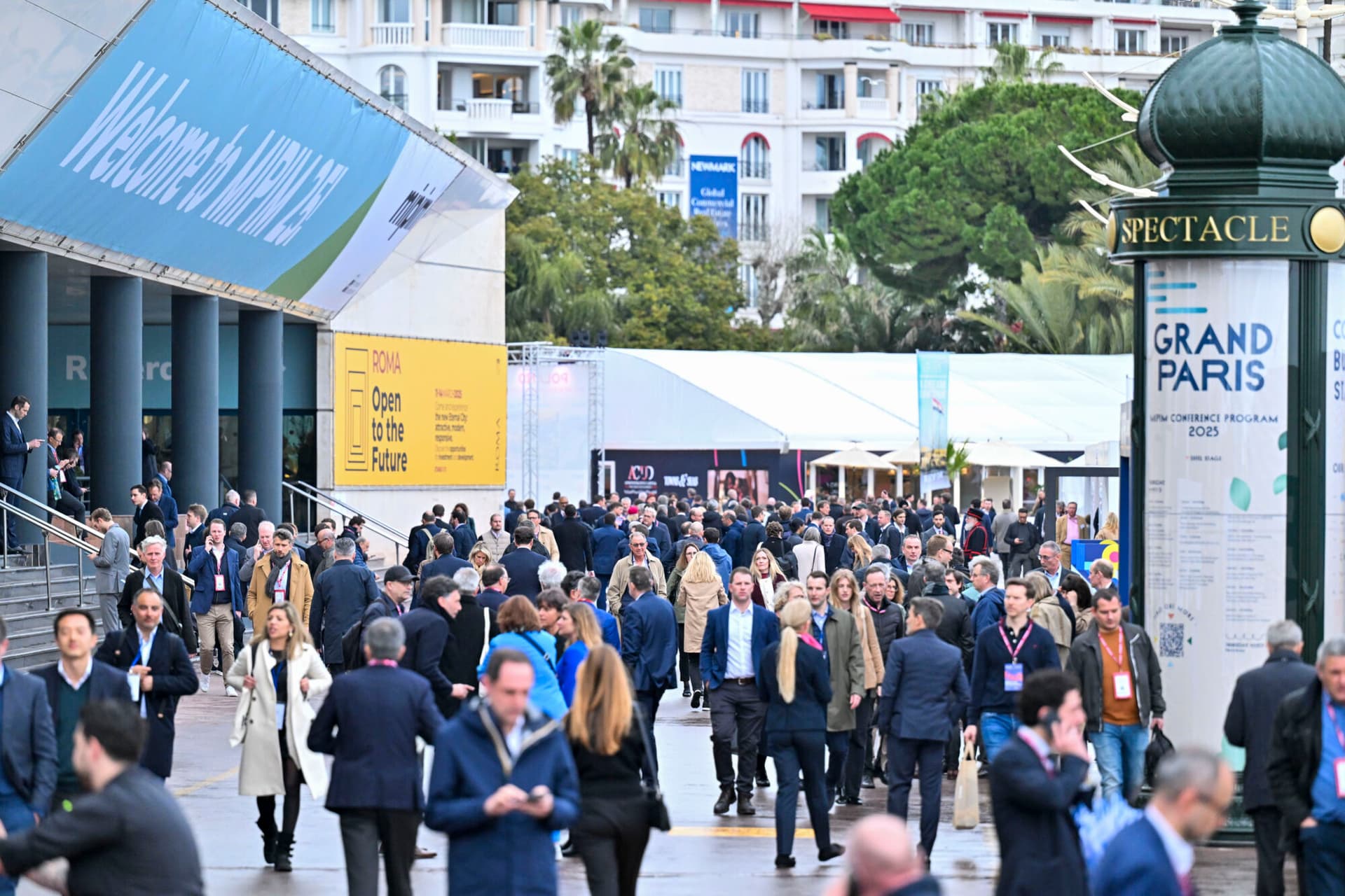 Atmosphere of MIPIM 2025