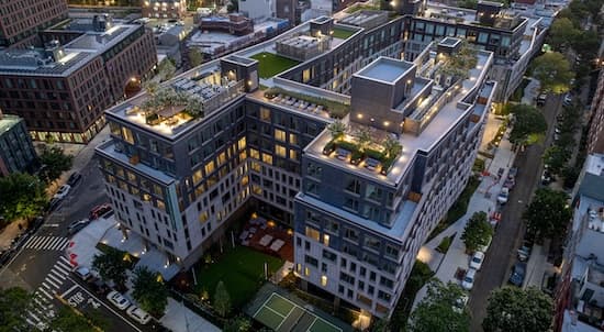 Greenpoint Central