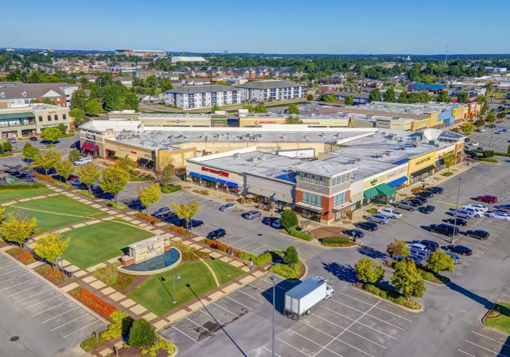 Image of Midtown Village in Alabama.