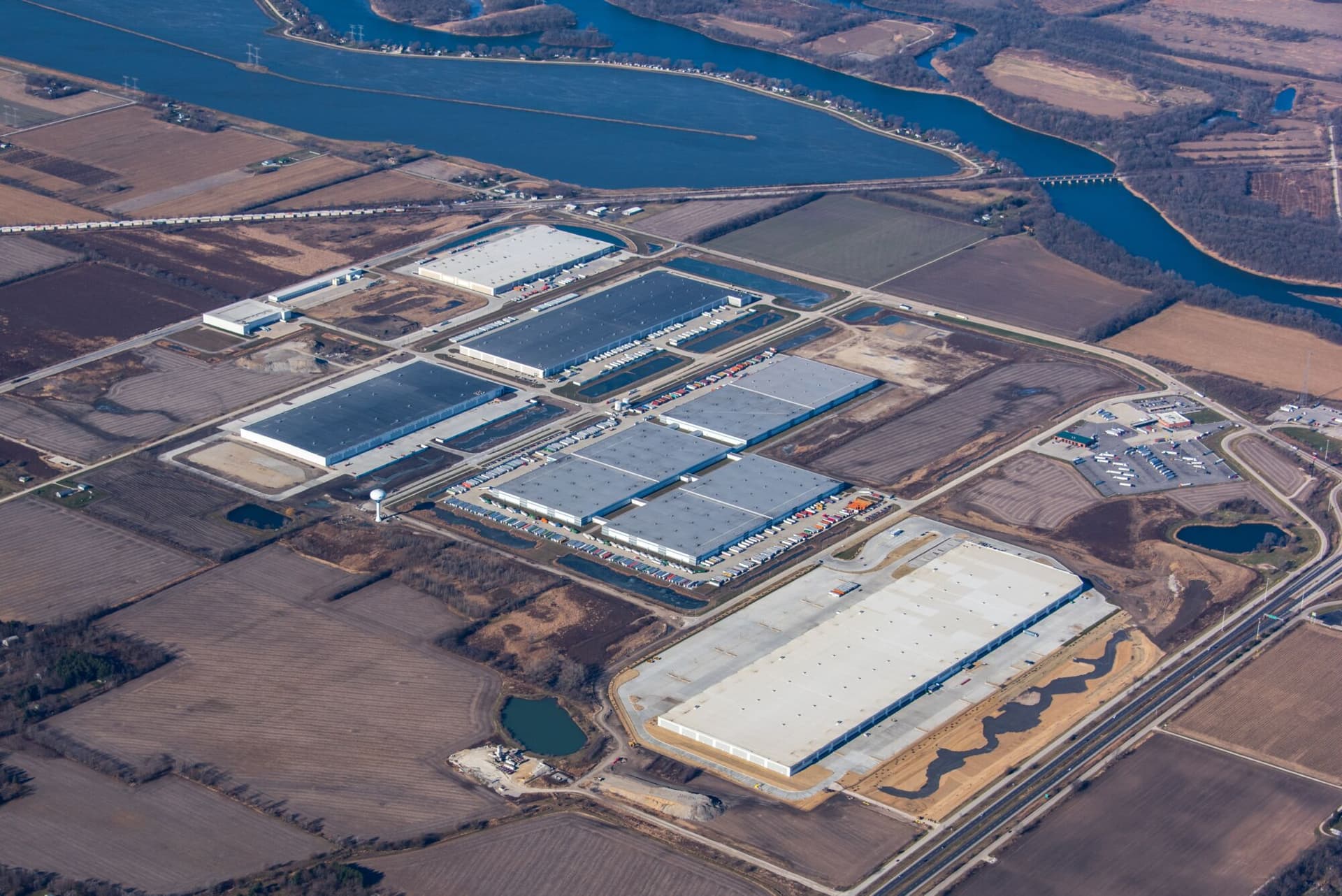 The logistics asset in Wilmington, Illinois, acquired by Michelin North America.