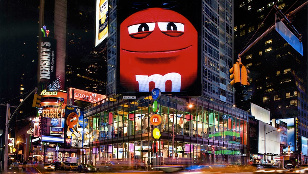 M and Ms Times Square