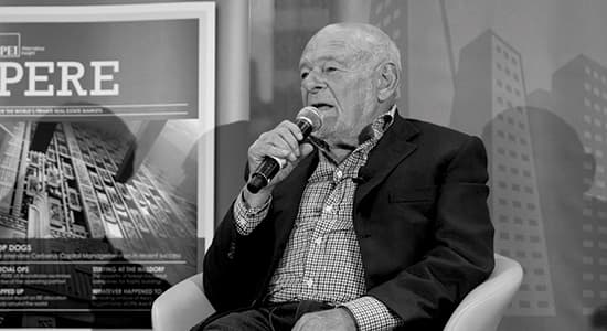 Sam Zell speaking at a PERE event
