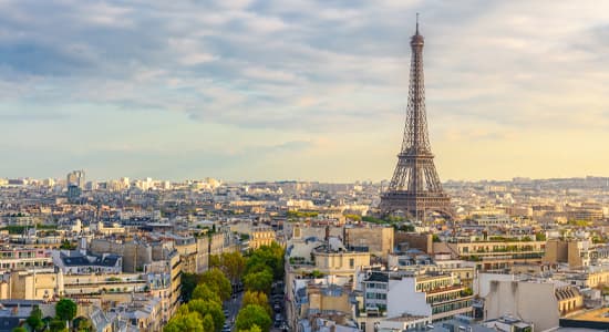Eiffel Tower and the Paris skyline