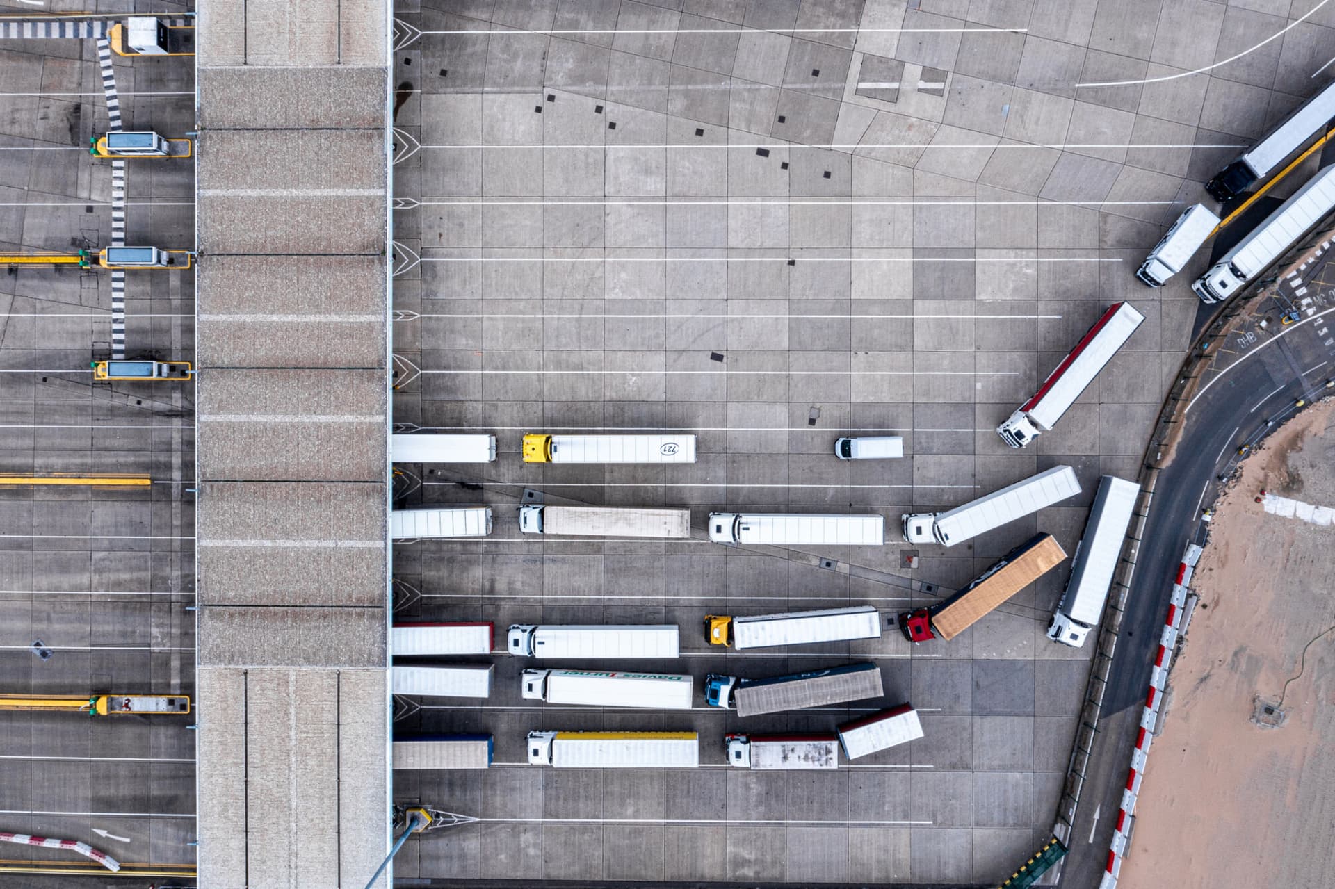 Logistics lorries